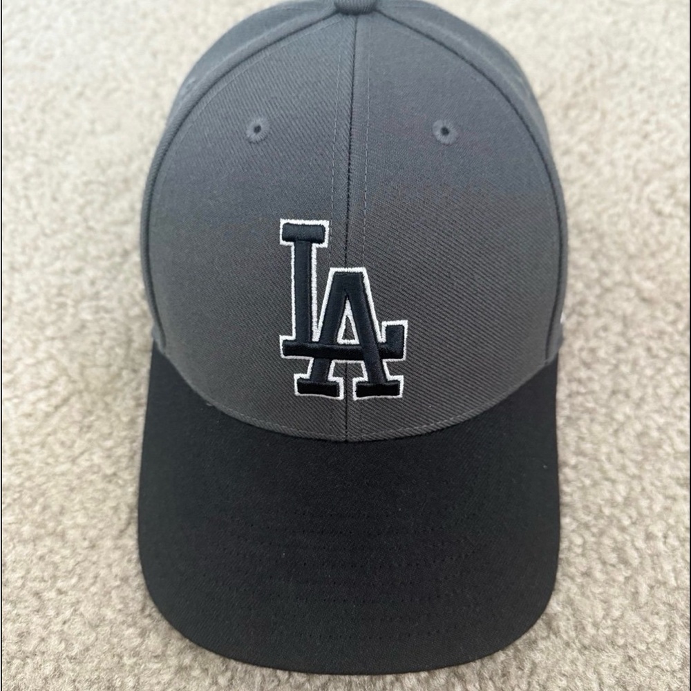 New Era Gray and Black LA Cap